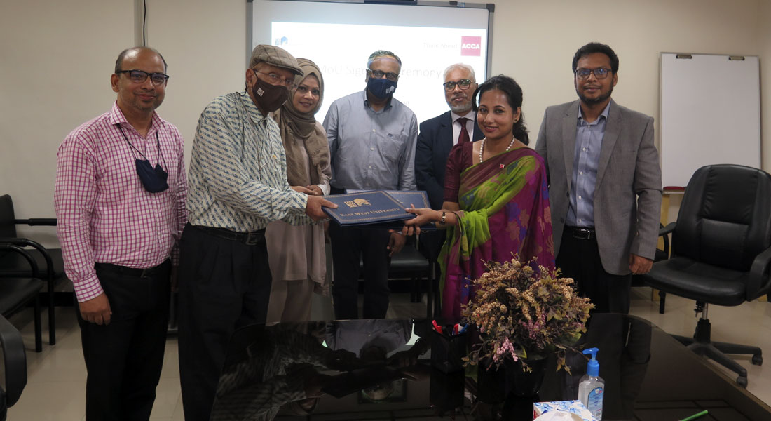 Department of Business Administration of EWU and ACCA, UK  signed an MoU