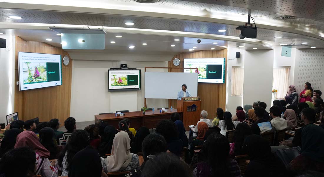 Department of Sociology Hosts Seminar on Transform... 